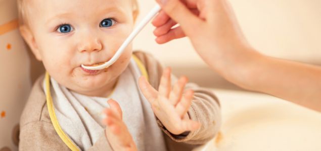 Essen und trinken für Kleinkinder